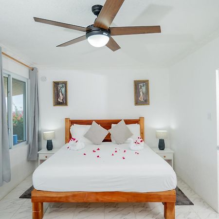 Beyond Sunset Resort & Villas Treasure Beach Eksteriør billede
