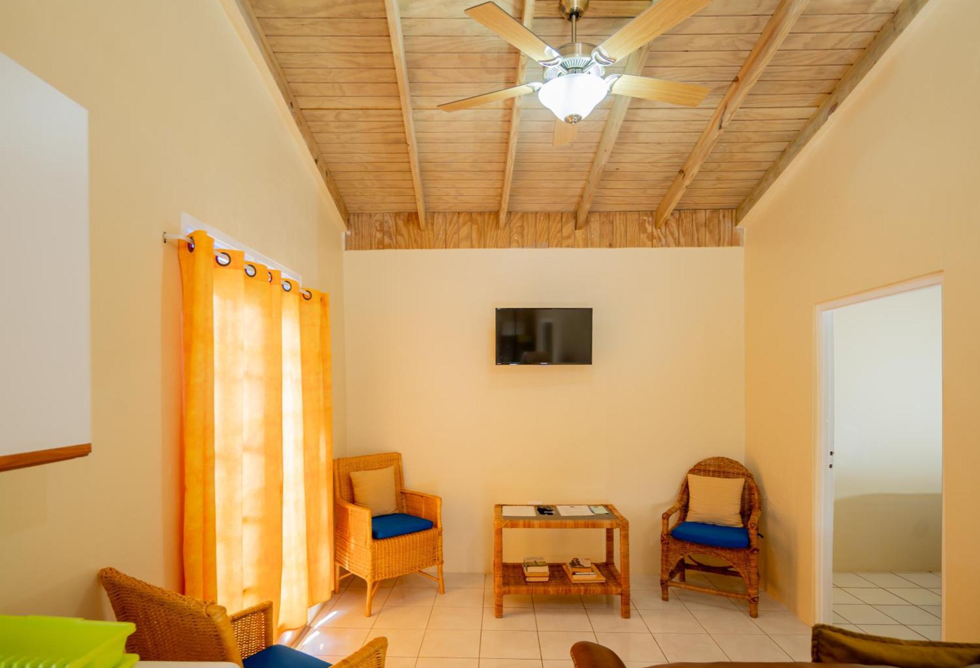 Beyond Sunset Resort & Villas Treasure Beach Eksteriør billede