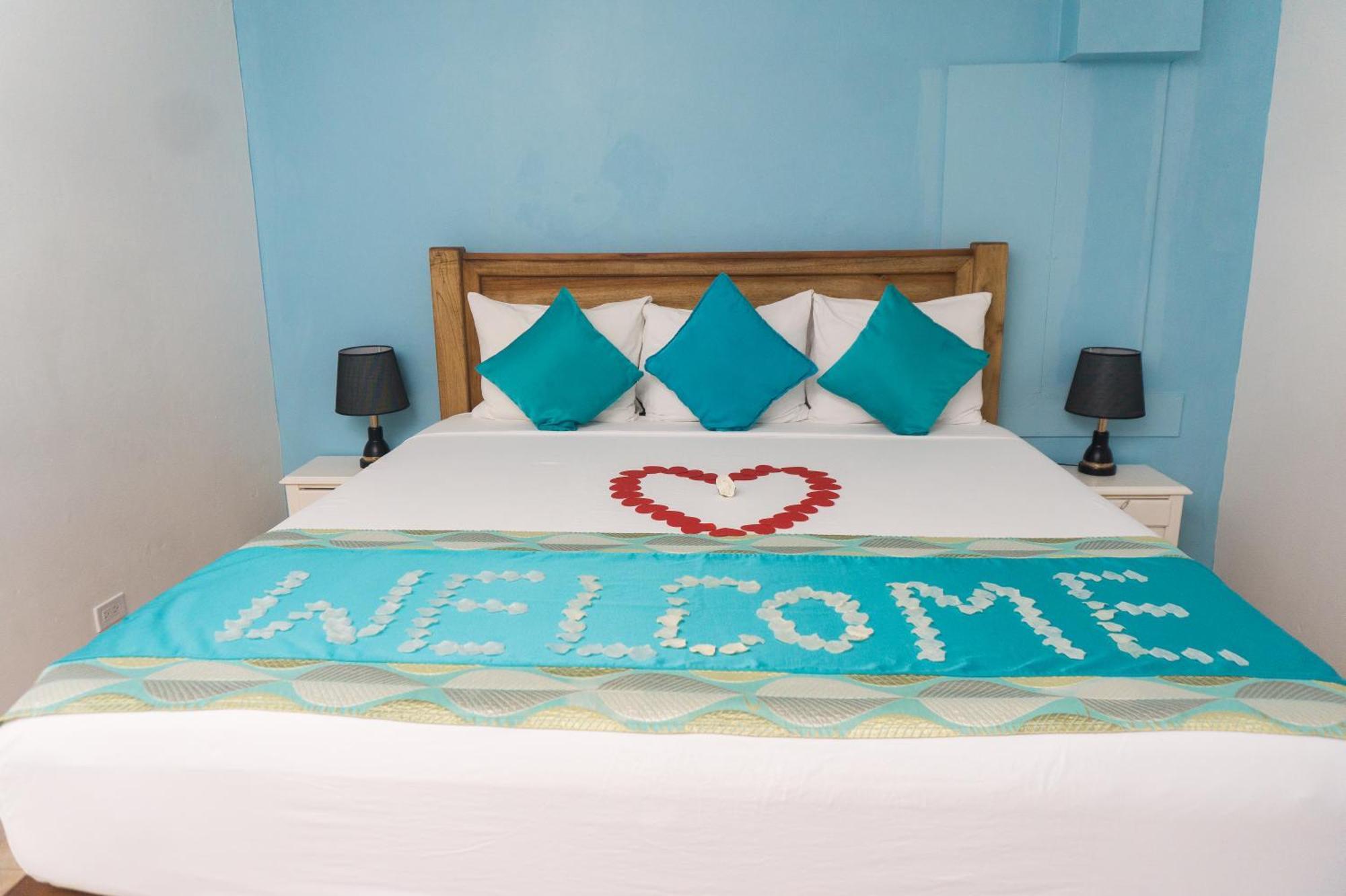 Beyond Sunset Resort & Villas Treasure Beach Eksteriør billede