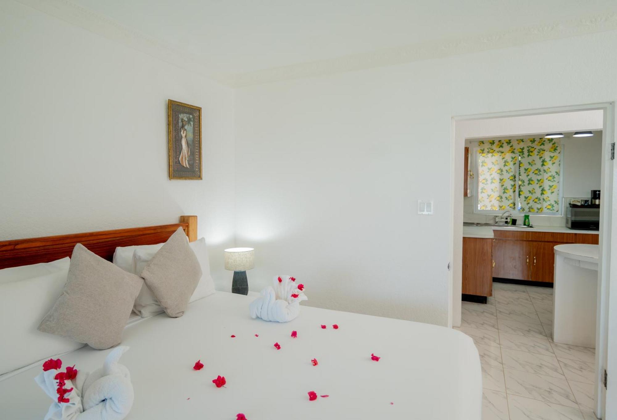 Beyond Sunset Resort & Villas Treasure Beach Eksteriør billede