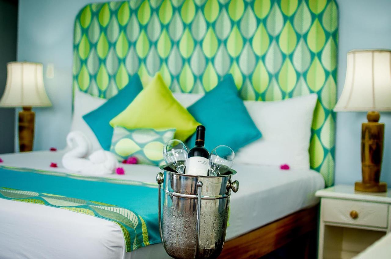 Beyond Sunset Resort & Villas Treasure Beach Eksteriør billede
